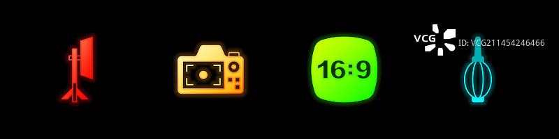 柔光箱、照相机和影室灯泡图片素材