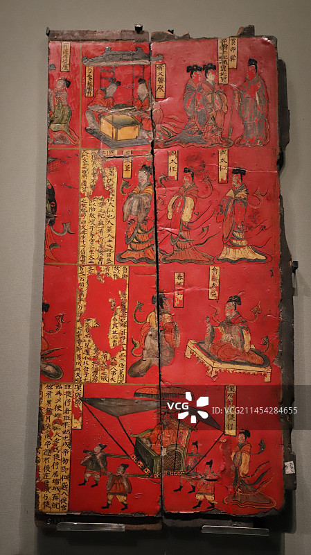 山西博物院北魏太和八年漆画屏风板图片素材