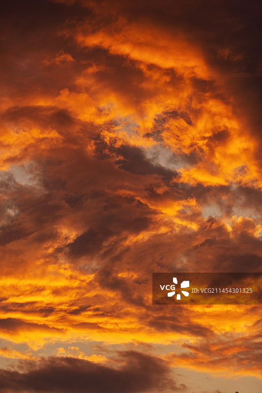 晚霞火烧云图片素材