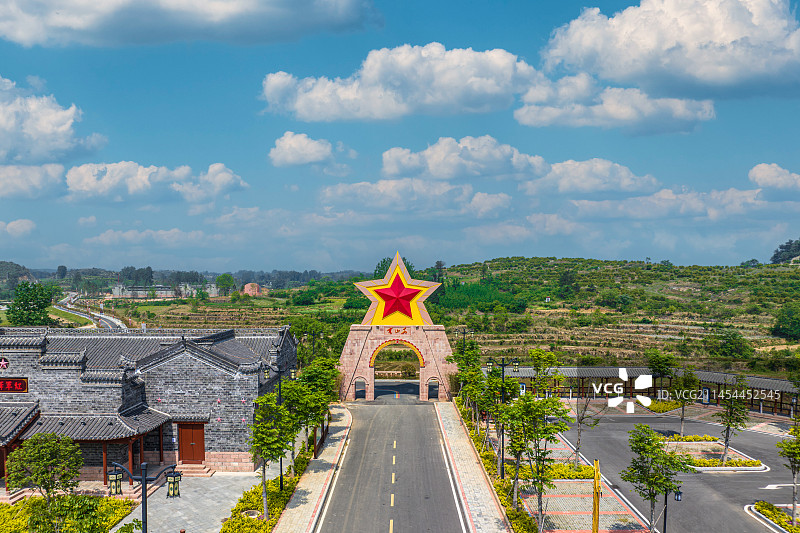 航拍信阳光山花山寨会议旧址图片素材