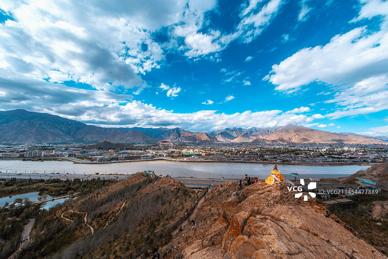 西藏拉萨南山公园风光图片素材