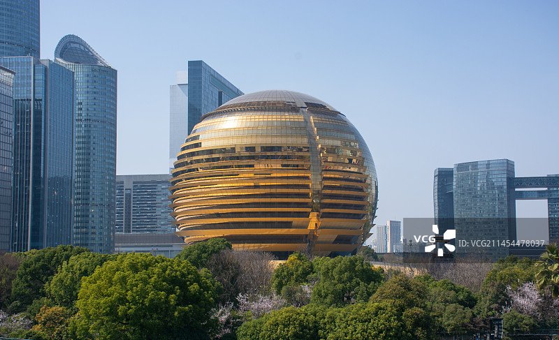 中国浙江杭州钱江新区洲际酒店球形外观建筑图片素材
