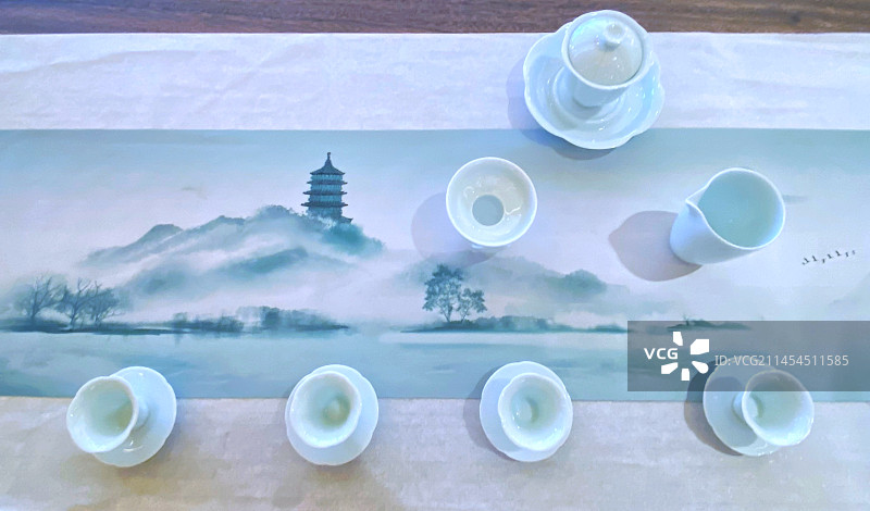 浙江龙泉青瓷茶具图片素材