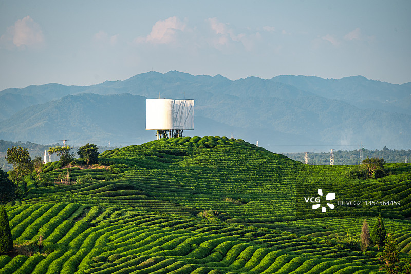 景德镇浮梁县寒溪村大地之灯艺术装置图片素材