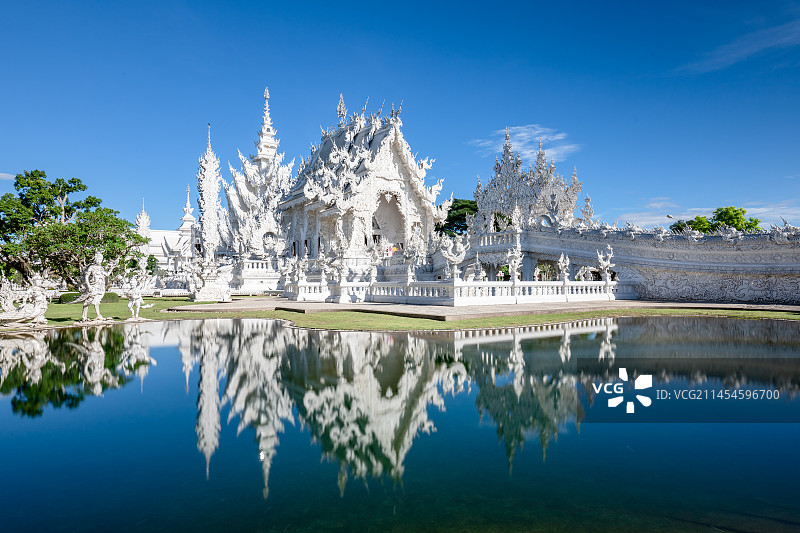 泰国清莱白庙建筑风光图片素材