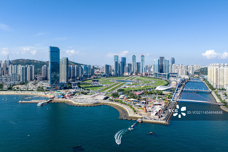 大连城市天际线图片素材