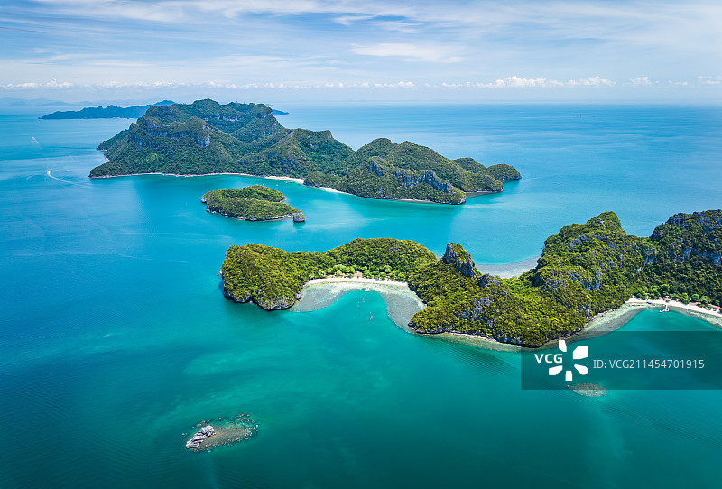 泰国苏梅岛安通海洋国家公园Ang Thong红统群岛岛屿自然风光航拍图片素材