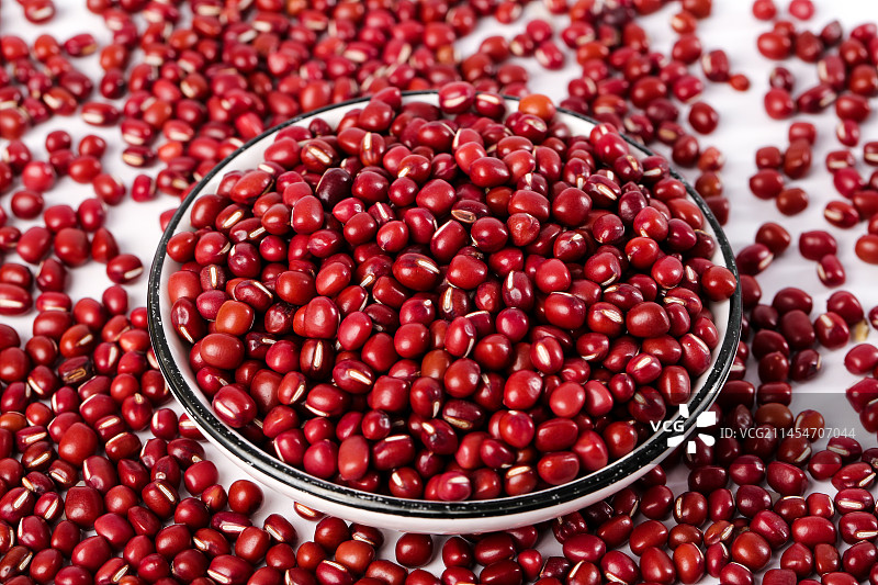 白底上的红豆图片素材