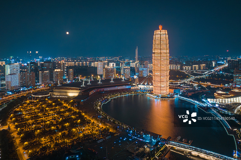 郑州郑东新区如意湖八一节无人机表演夜景图片素材