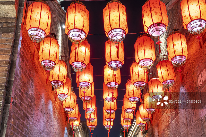 烟台所城里夜景图片素材