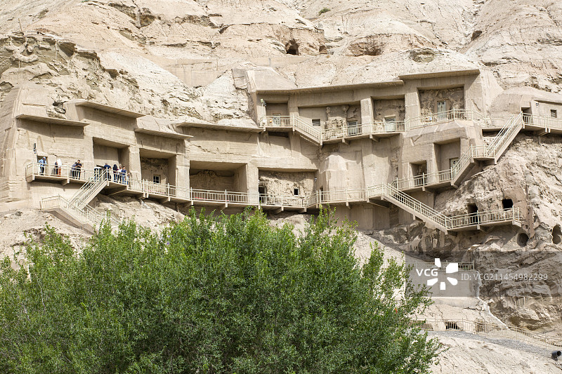 新疆阿克苏地区拜城县“克孜尔石窟”图片素材