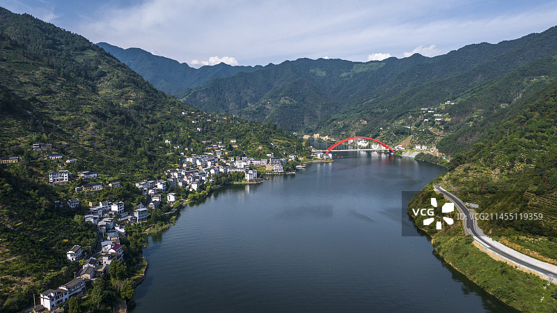 安徽黄山歙县新安江街口大桥图片素材