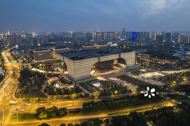 常州市文化广场夜景图片素材