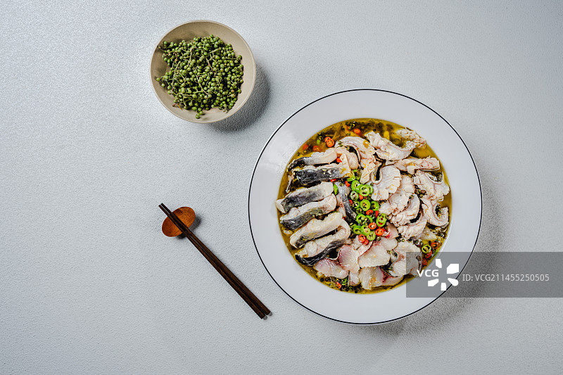 高级白底江湖菜青花椒鱼图片素材