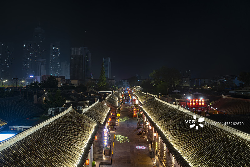 烟台所城里夜景图片素材