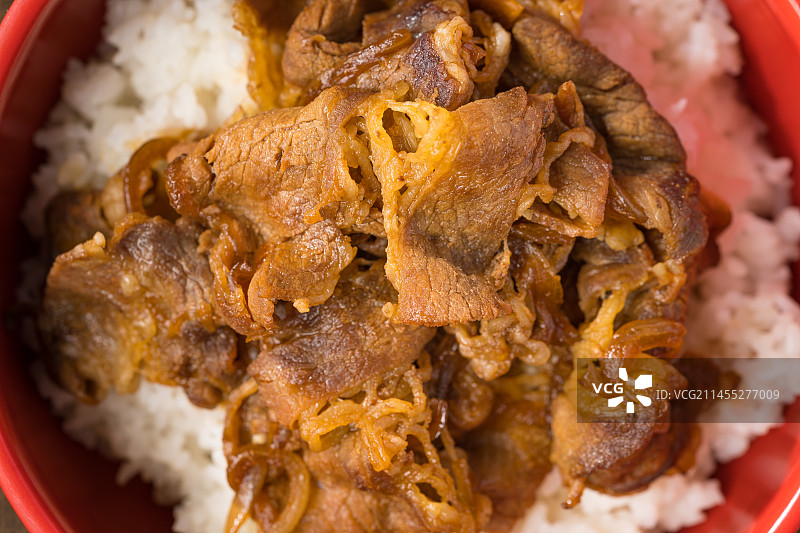 经典日本快餐料理肥牛饭图片素材