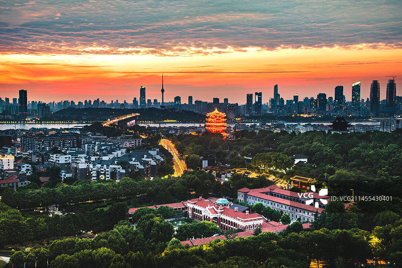 晚霞与武汉地标图片素材