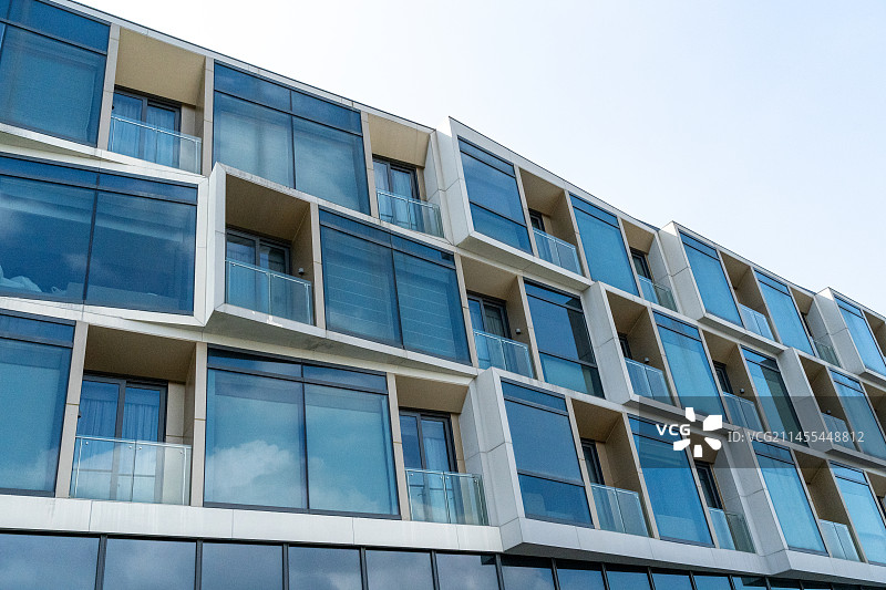 抽象的现代建筑外部窗户图片素材