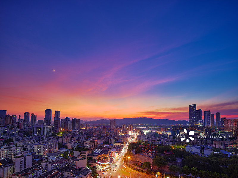 长沙天心阁及高楼晚霞图片素材