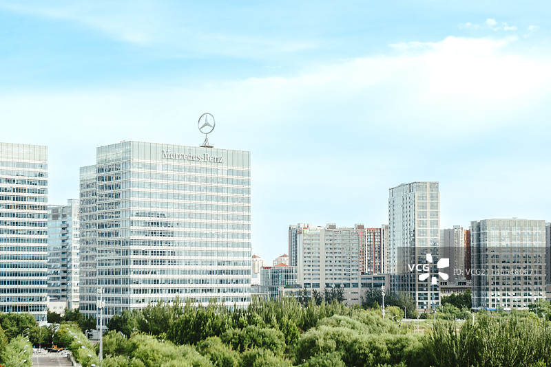 北京望京伯爵城市公园方恒国际大厦梅赛德斯奔驰大厦望京SOHO城市天地线图片素材