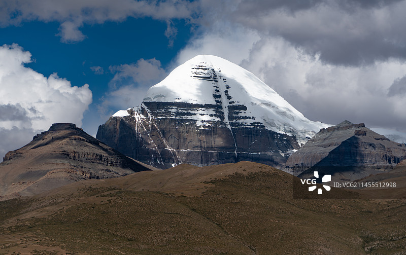 岗仁波齐天梯图片素材