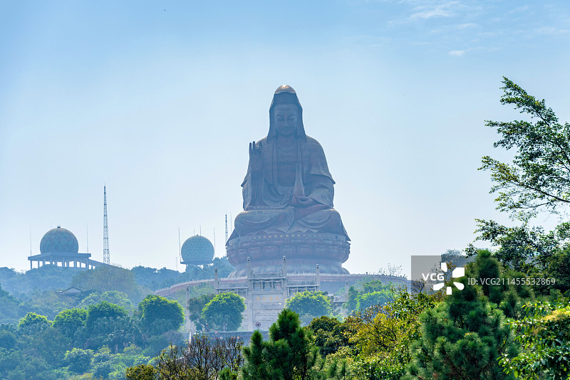中国广东佛山西樵山宝峰寺露天大佛图片素材