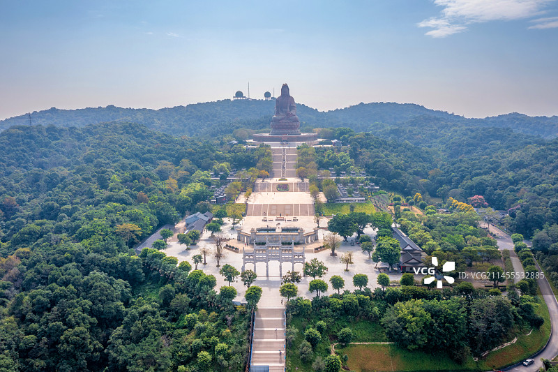 中国广东佛山西樵山宝峰寺露天大佛图片素材