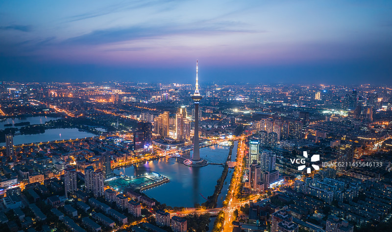 天津广播电视塔夜景航拍图片素材