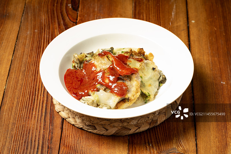 中国闽台潮特色传统小吃蚵仔煎图片素材