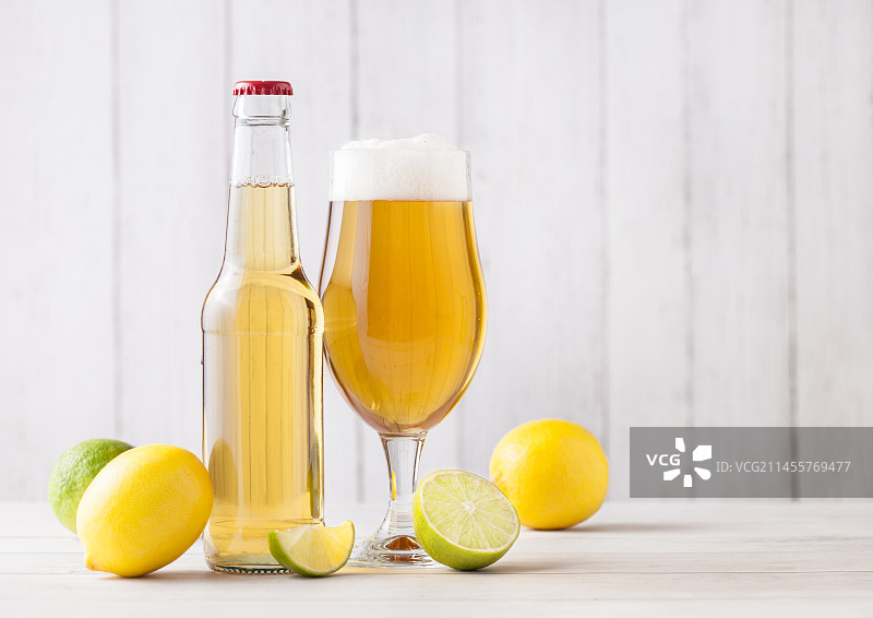 玻璃杯拍摄酒量啤酒图片素材