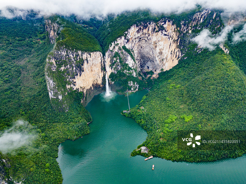 恩施建始清江蝴蝶崖图片素材