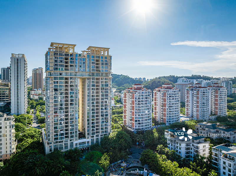 现代高层住宅楼图片素材