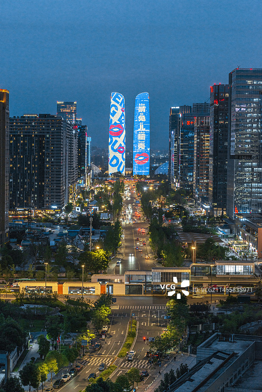 成都地标建筑，天府双塔图片素材