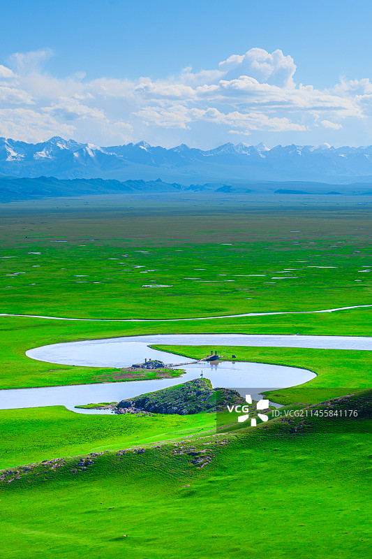 圣泉景点 自然风光  巴音布鲁草原 扈尔特人 部落图片素材
