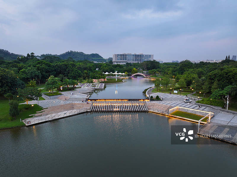 广东省深圳市坪山区政府中心公园航拍图片素材
