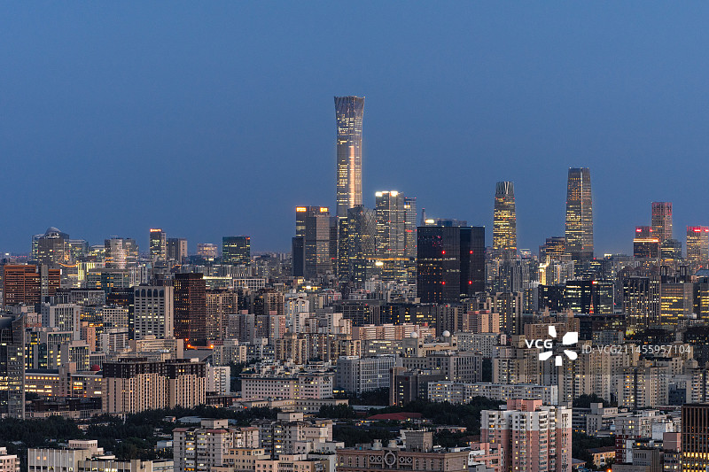 北京市朝阳区国贸繁华亮灯图片素材