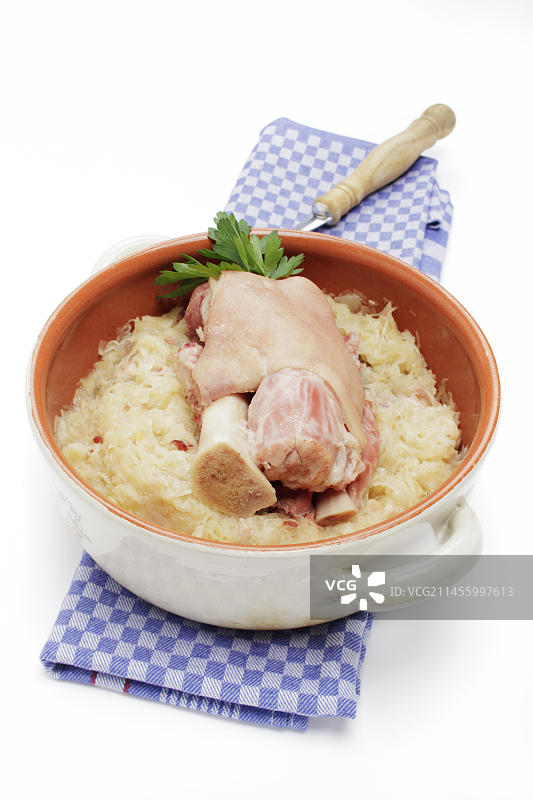 猪肘配酸菜图片素材