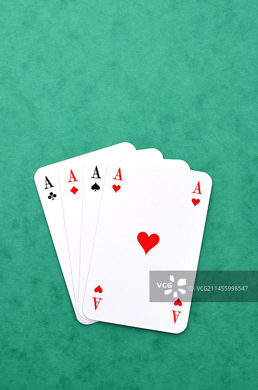 四张A：方块、黑桃、红桃、梅花图片素材