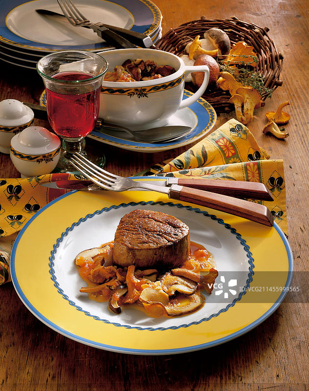 蘑菇牛排，意大利，欧洲图片素材