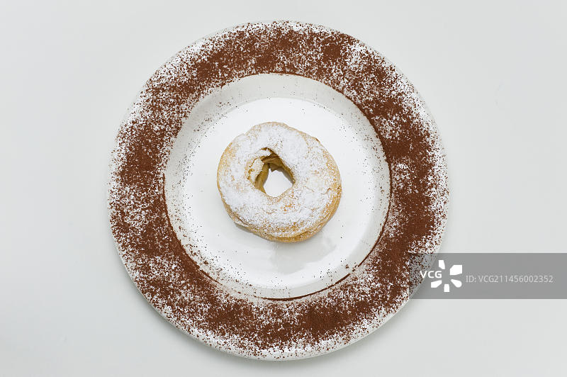 法式甜点巴黎布雷斯特泡芙图片素材