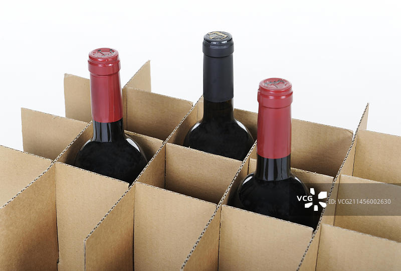 葡萄酒瓶包装材料图片素材