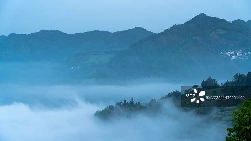 下汰村云海图片素材