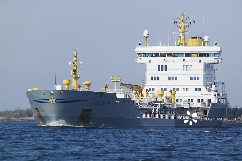 利姆海峡的油轮图片素材