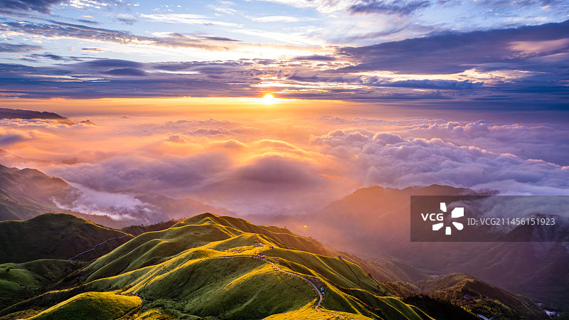 武功山日出图片素材