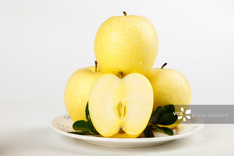 白底上的王林苹果图片素材
