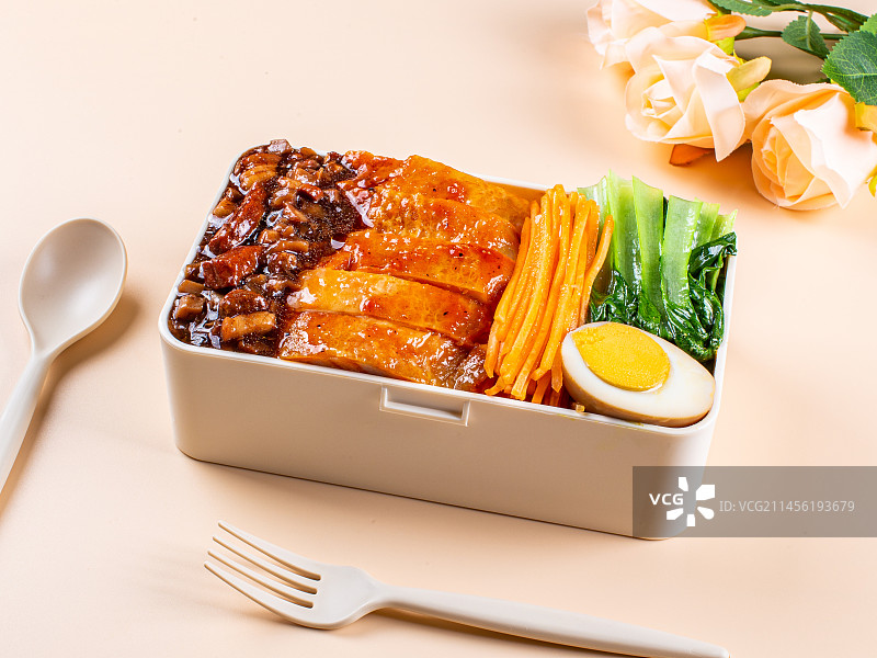 便当饭盒外卖精致摆盘图片素材