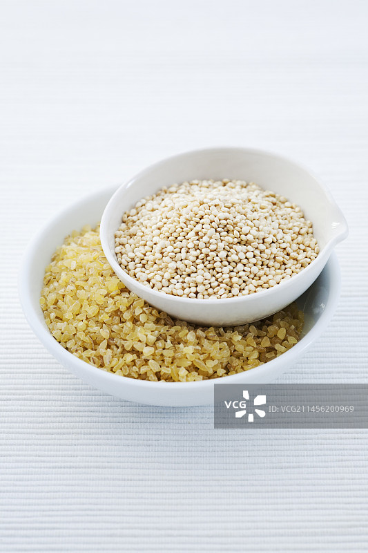 保加麦和藜麦种子图片素材