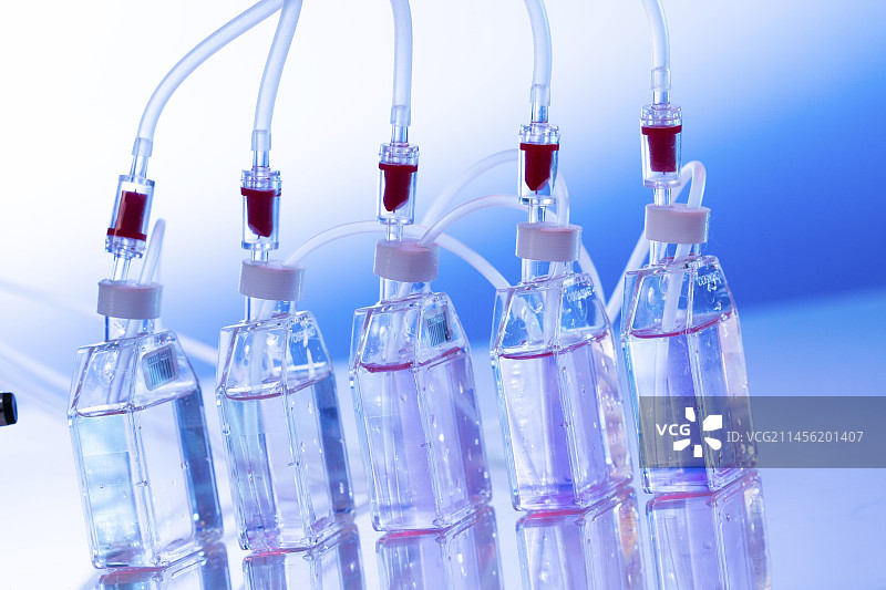 实验室中的生物反应器图片素材