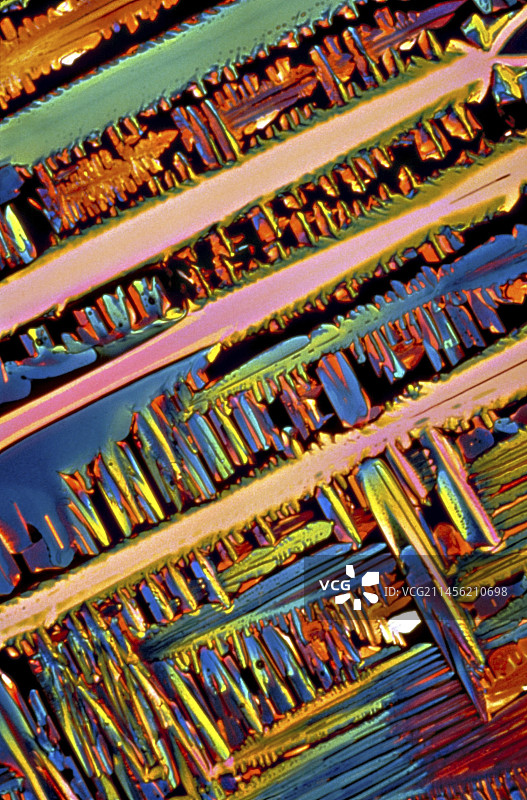 阿昔洛韦晶体，光学显微镜图片素材