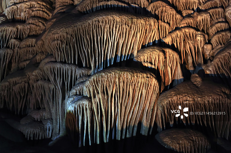 贝特谢梅什的阿夫沙洛姆钟乳石洞，以色列图片素材